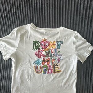 Women’s White Graphic crop T-Shirt